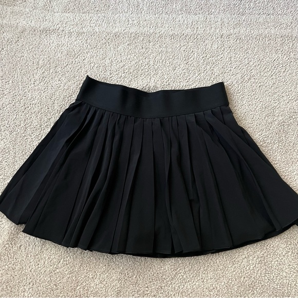 Aritzia Skirts Aritzia Tennis Skirt Poshmark